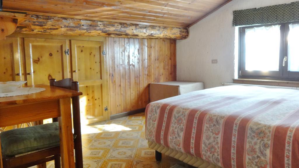 Hotel Piccolo Mondo بورمْيو المظهر الخارجي الصورة