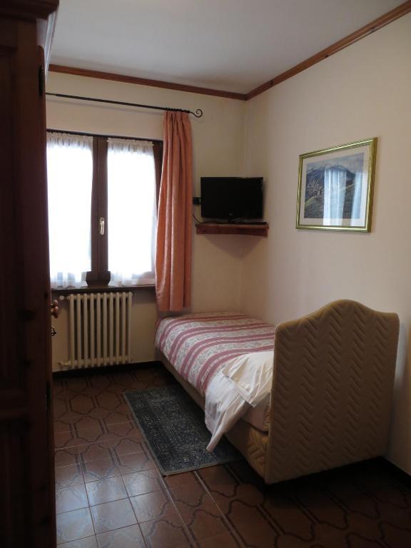 Hotel Piccolo Mondo بورمْيو الغرفة الصورة