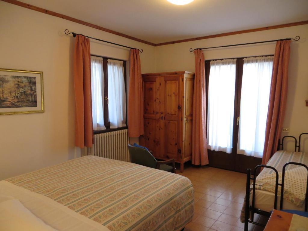 Hotel Piccolo Mondo بورمْيو الغرفة الصورة
