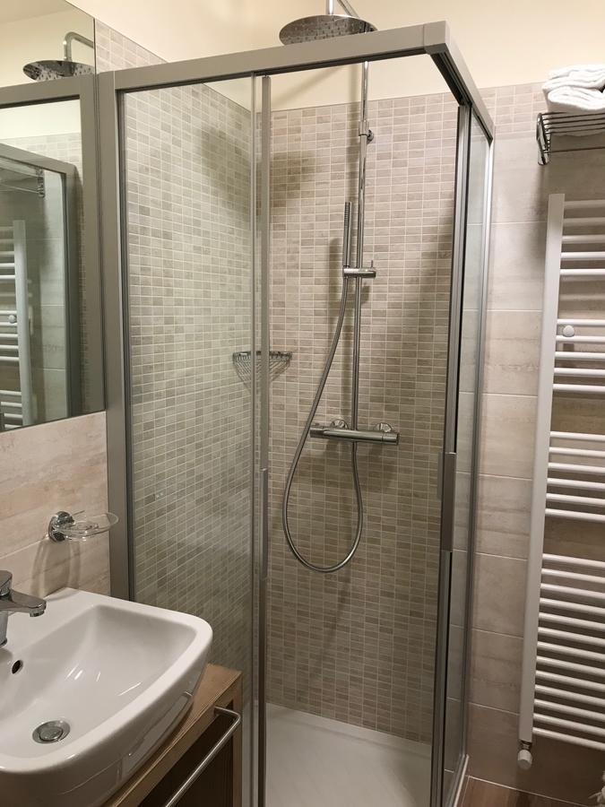 Hotel Piccolo Mondo بورمْيو المظهر الخارجي الصورة
